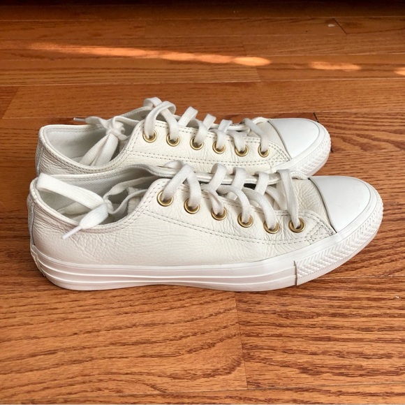 Chuck Taylor All Star Mono Leather Low Top Sneakers Egret Gold Women’s Size 7.5 - Picture 3 of 11